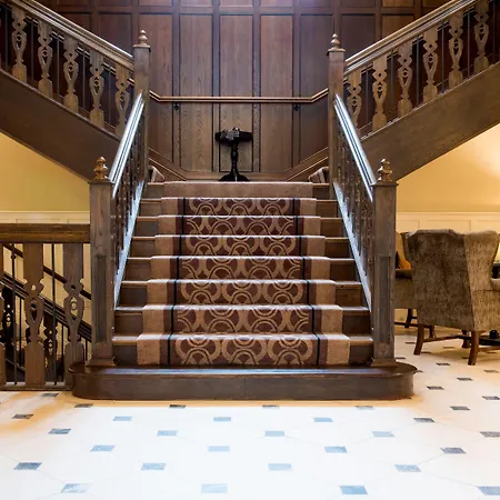 Lough Eske Castle 5*