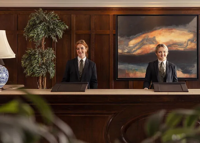 Lough Eske Castle 酒店 5*