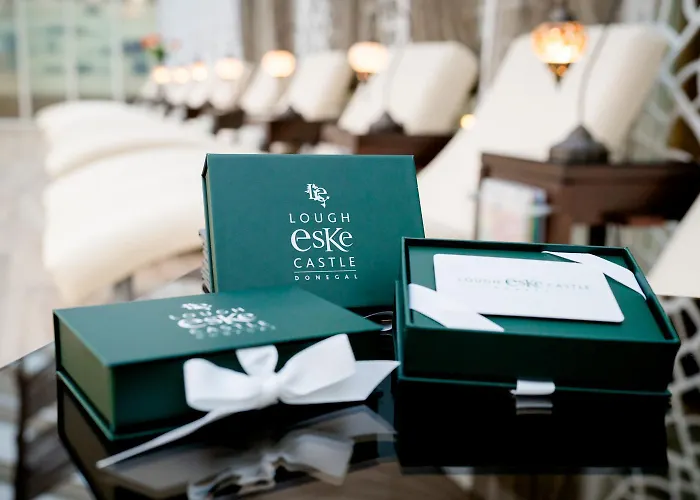 酒店 Lough Eske Castle 5*