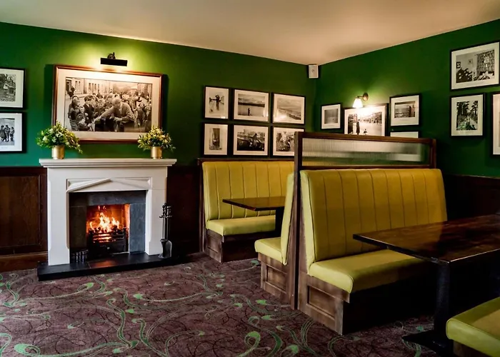 Отель Lough Eske Castle